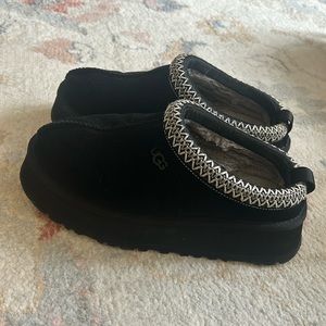 Ugg Tasman Platforms